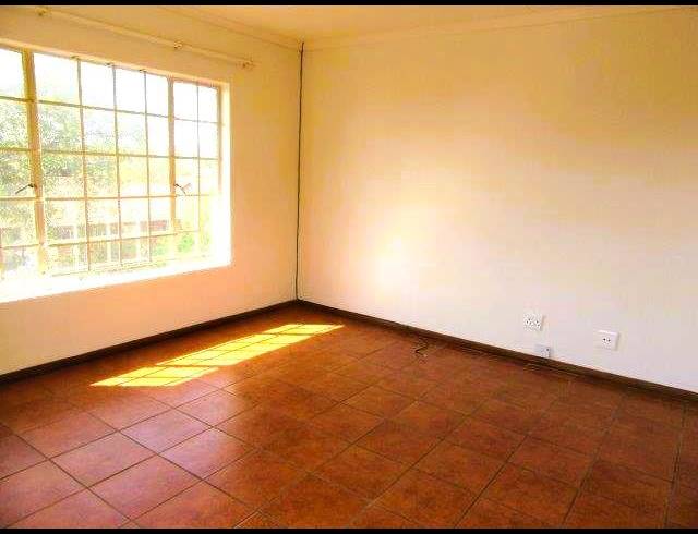 2 BEDROOM APARTMENT FOR SALE IN THE REEDS